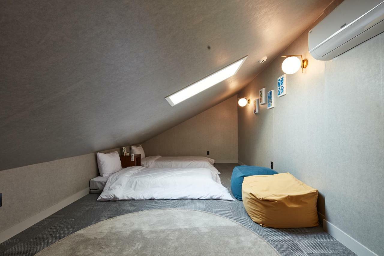 Hotel Sm Incheon Airport Екстер'єр фото