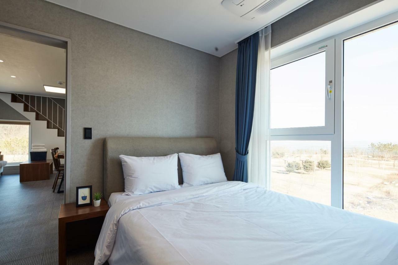 Hotel Sm Incheon Airport Екстер'єр фото