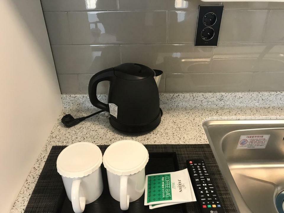 Hotel Sm Incheon Airport Екстер'єр фото