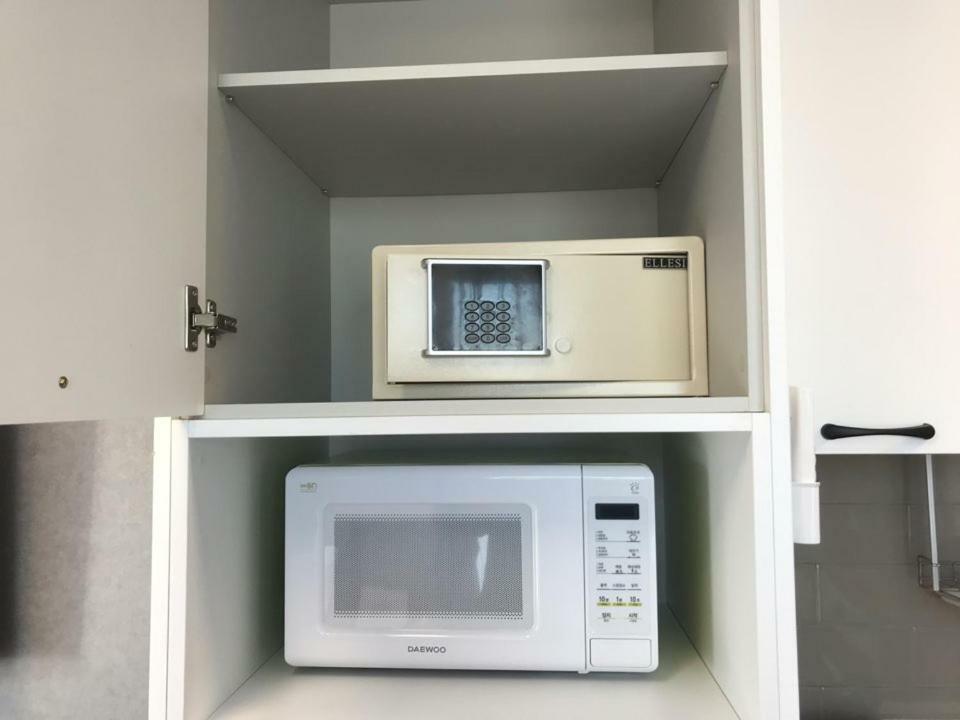 Hotel Sm Incheon Airport Екстер'єр фото