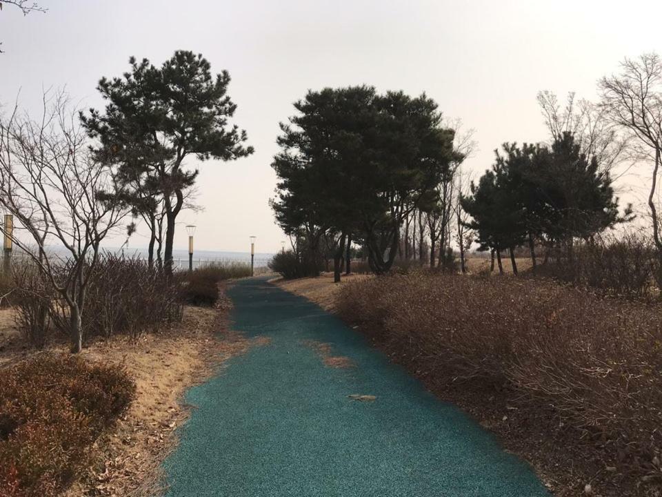 Hotel Sm Incheon Airport Екстер'єр фото