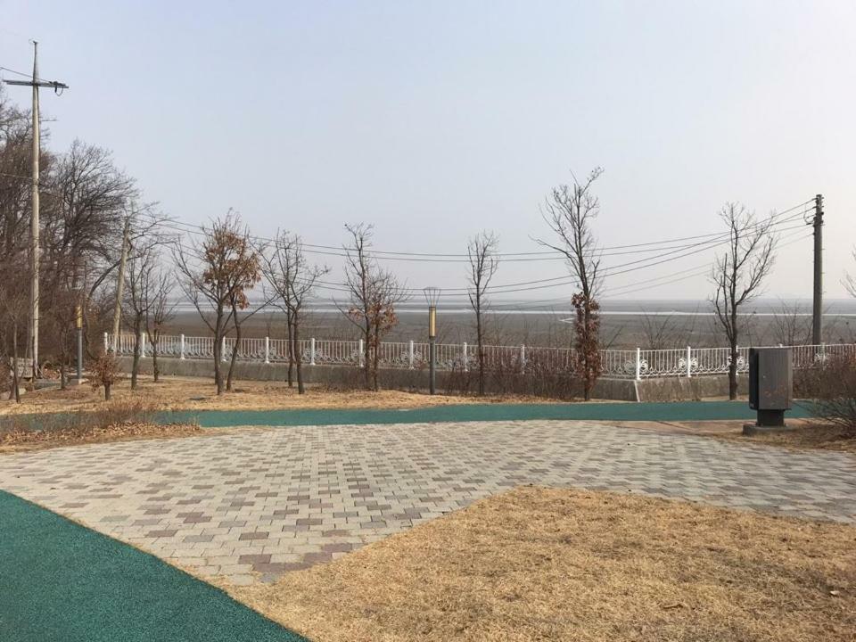 Hotel Sm Incheon Airport Екстер'єр фото